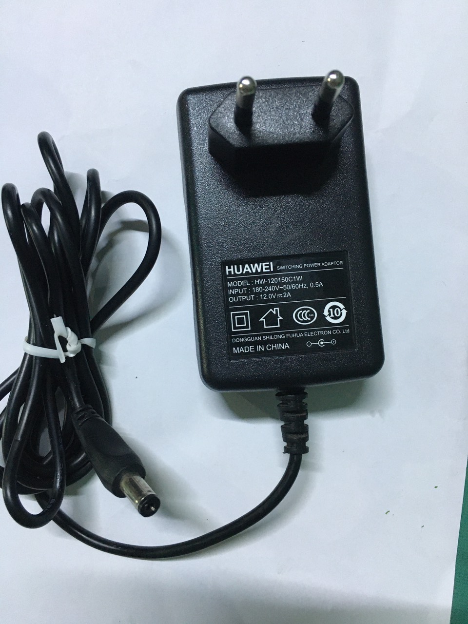 Adapter nguồn 12V 2A hàng đẹp giá rẻ cho camera, đèn led...