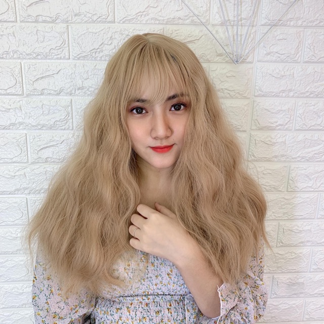 Tóc giả đẹp Tóc giả nguyên đầu xù lửng màu vàng tây