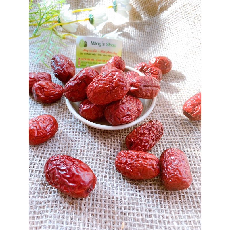 Táo đỏ tân cương size To (1kg hút chân không)