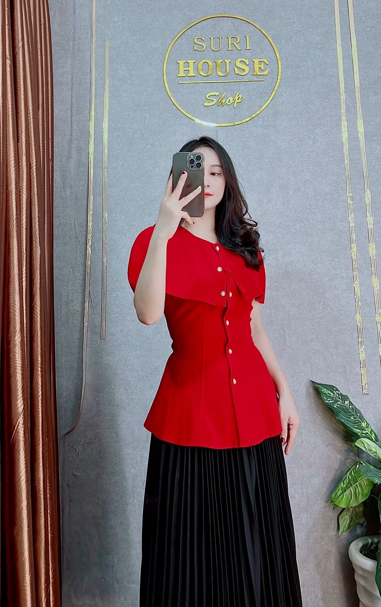 Áo kiểu nữ có lớp choàng thiết kế