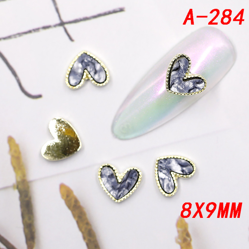 Charm trái tim đính móng, charm trái tim kim loại