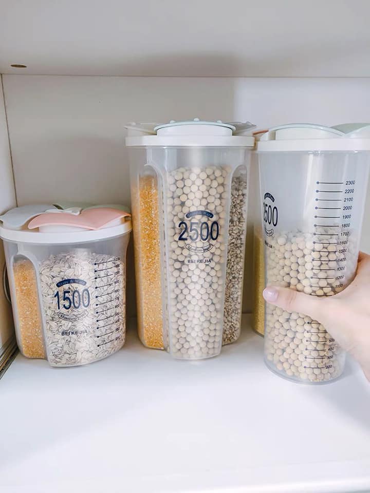 Hộp đưng hạt chia ngăn hình trụ