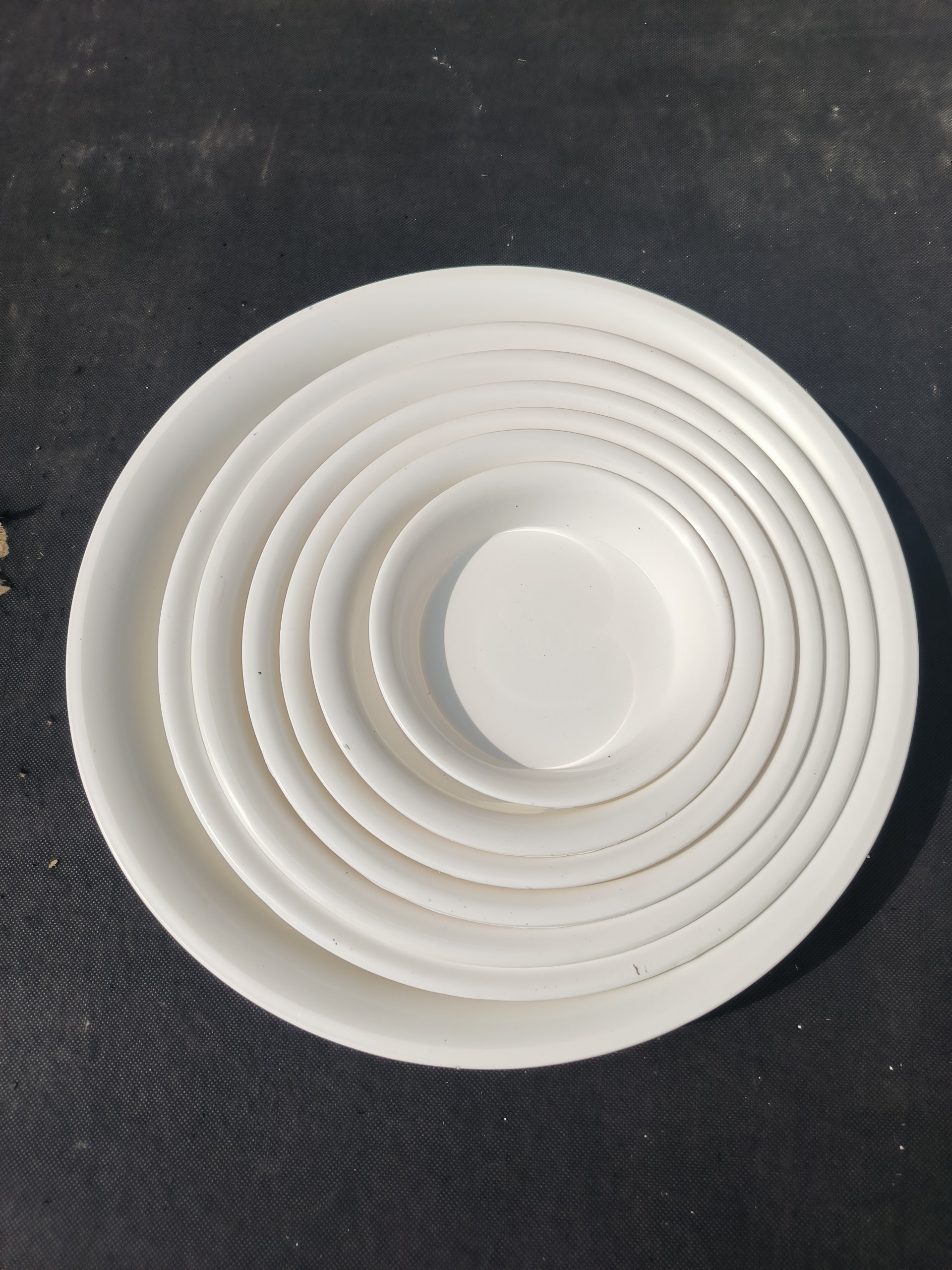 Đĩa Nhựa Lót Chậu Cây - Khay Lót Chậu Cây Cảnh Đẹp - Full Size Kích Thước