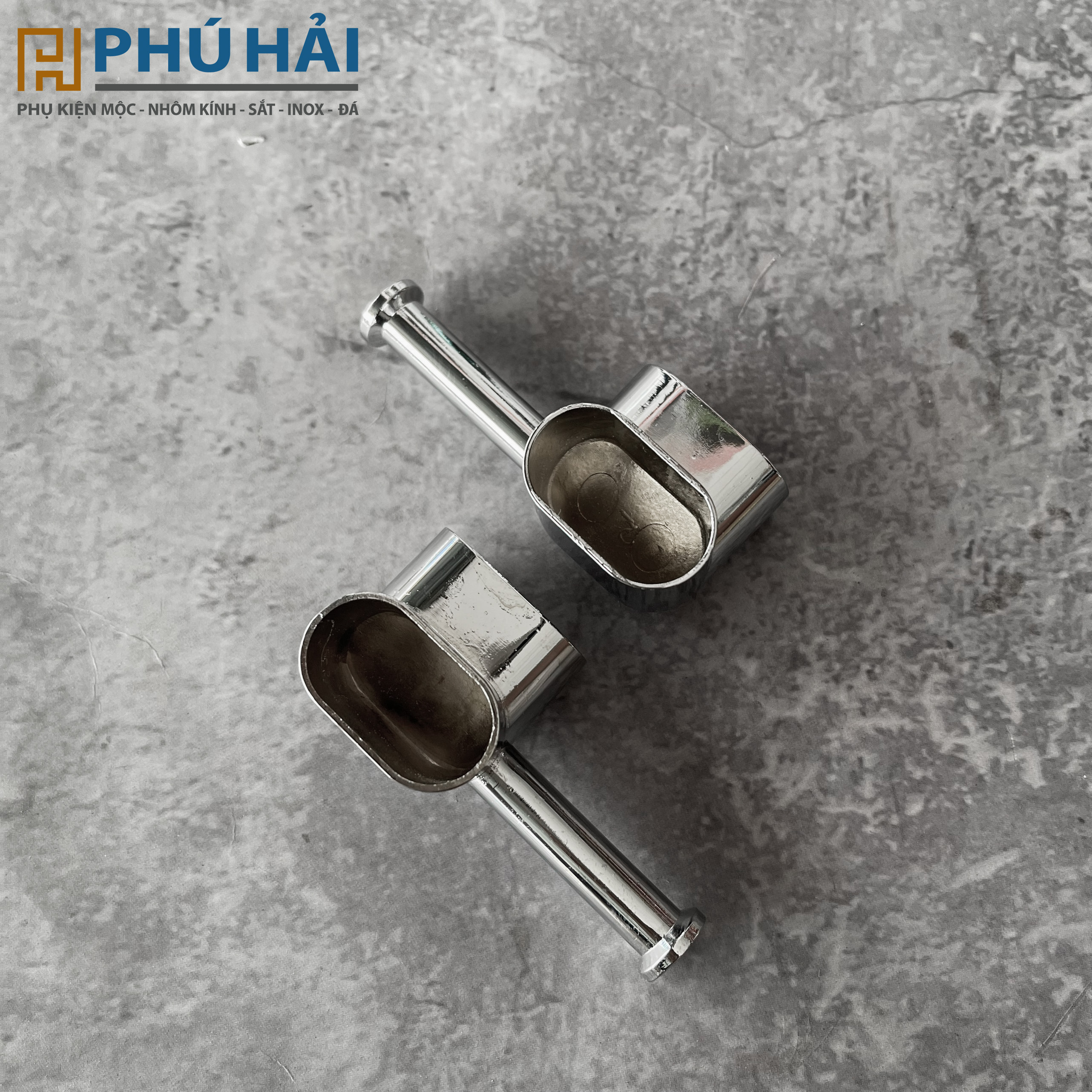 Bas treo góc tủ quần áo, Bas treo tường (cái)