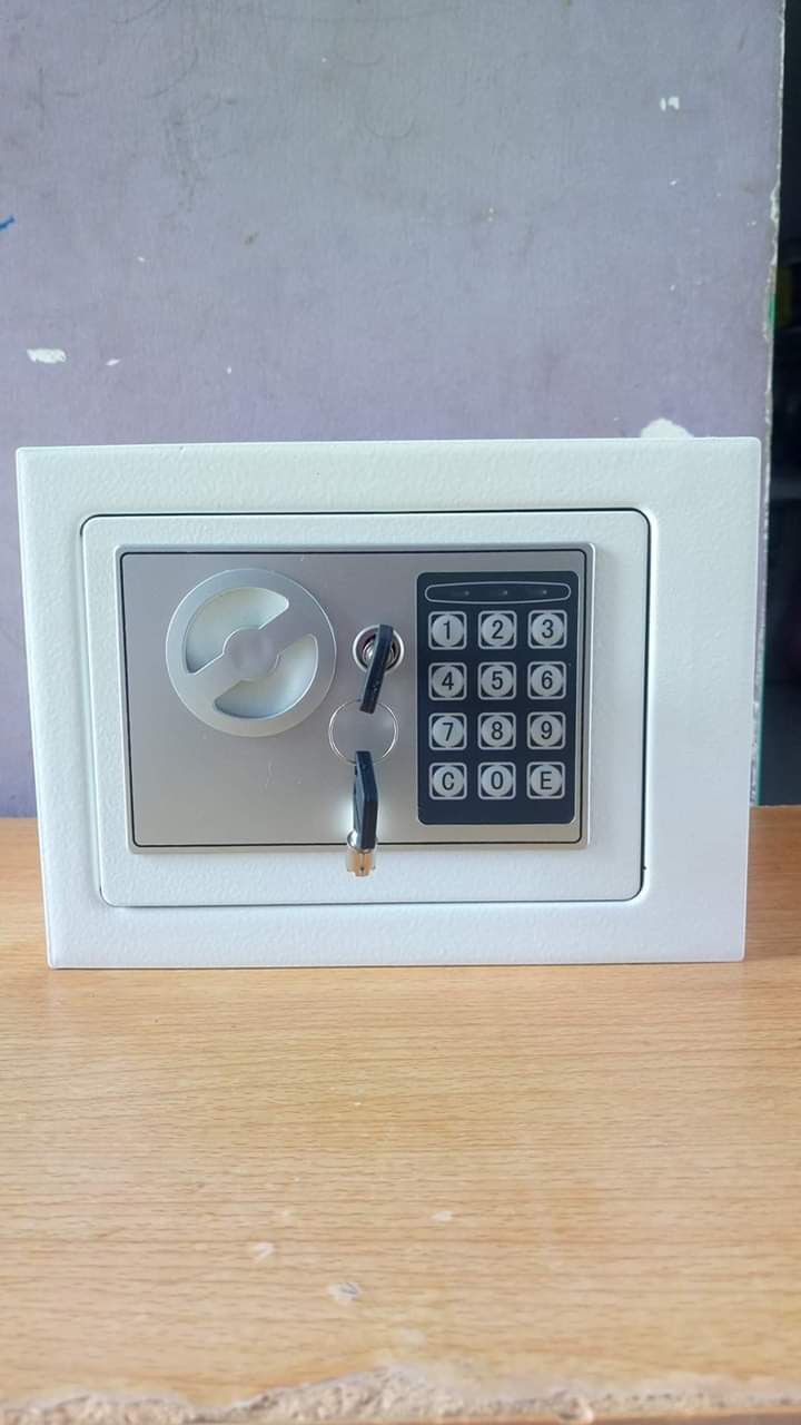 két sắt dùng bảo mật 27×17×17 (chống cháy)