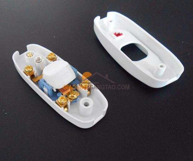 Công tắc quả nhót có đèn báo trạng thái