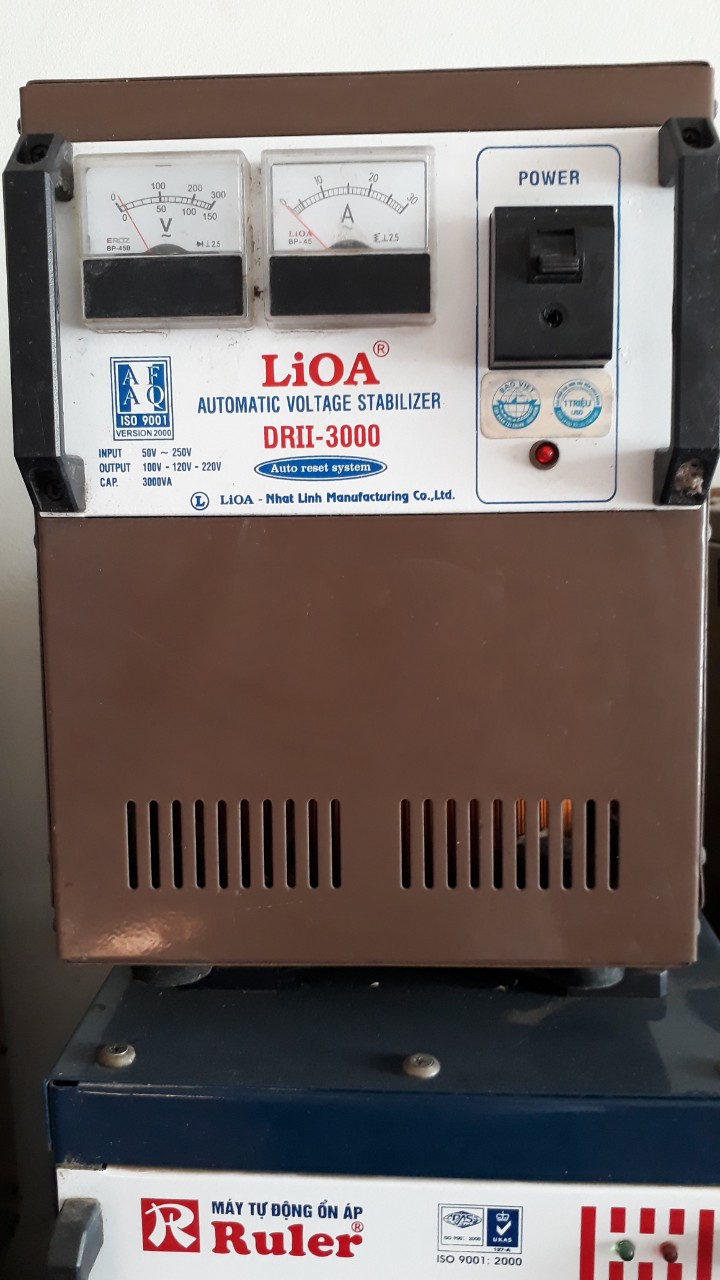 Ổn Áp Lioa 3000 W Dải 50-250V Hàng  Xả Kho