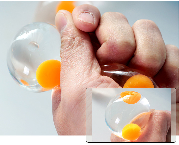 Trò Chơi Trứng Ốp La Bóp Tay Vui Nhộn (2 Tròng Đỏ)
