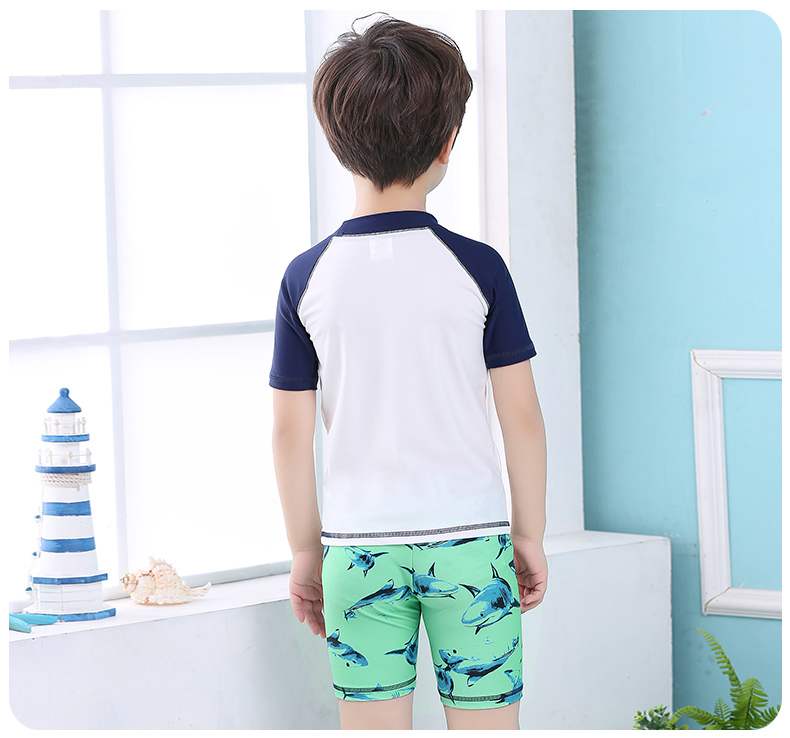 Áo bơi nhanh khô cho bé trai hình cá mập
