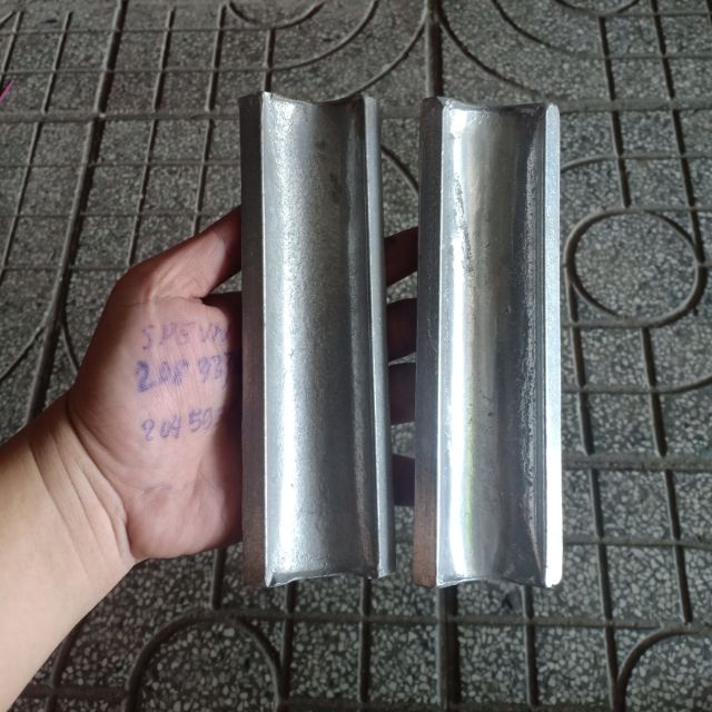Thẻ đập đá bằng nhôm nguyên khối