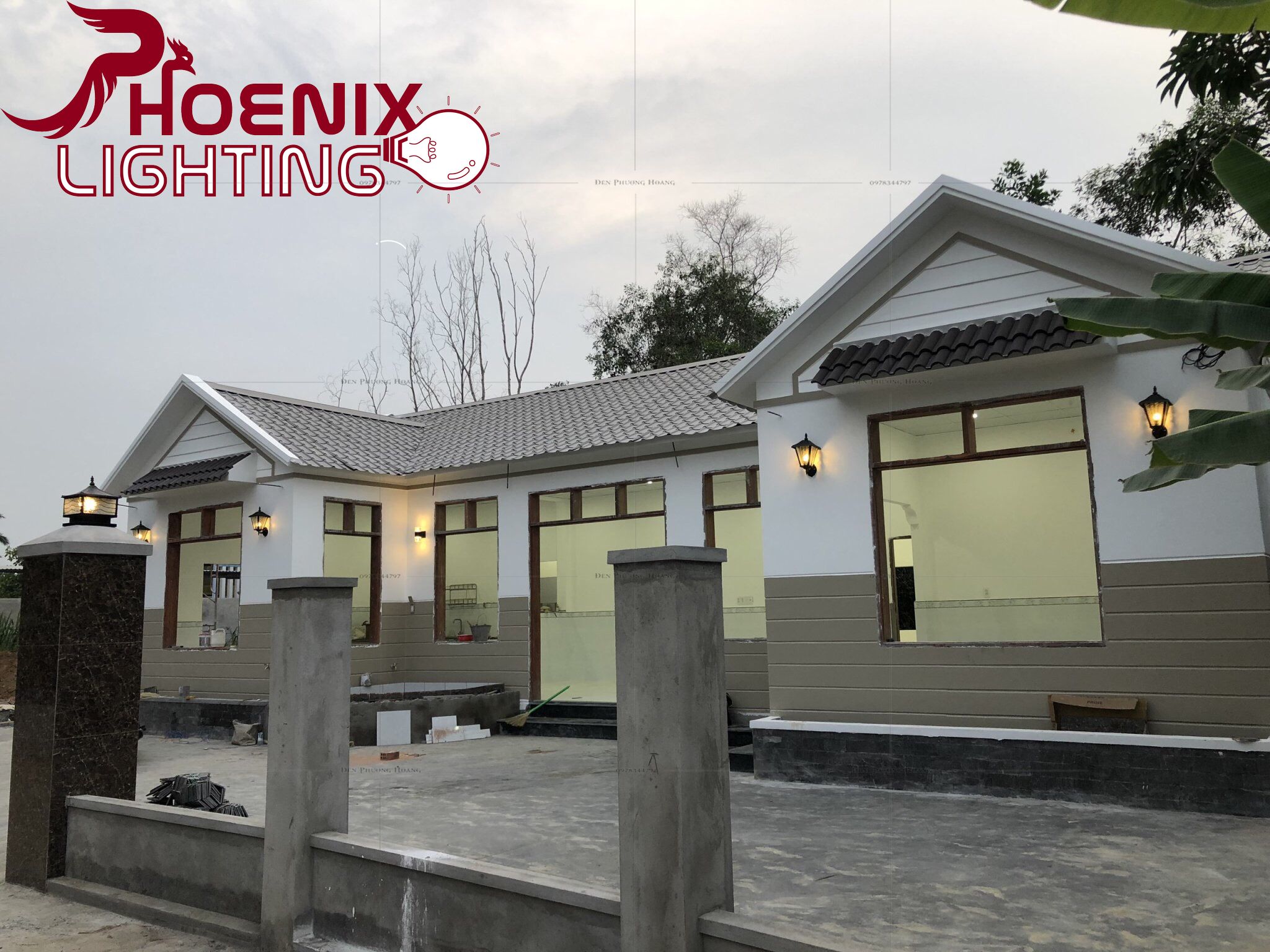 Đèn vách: Đèn vách trang trí ngoài trời