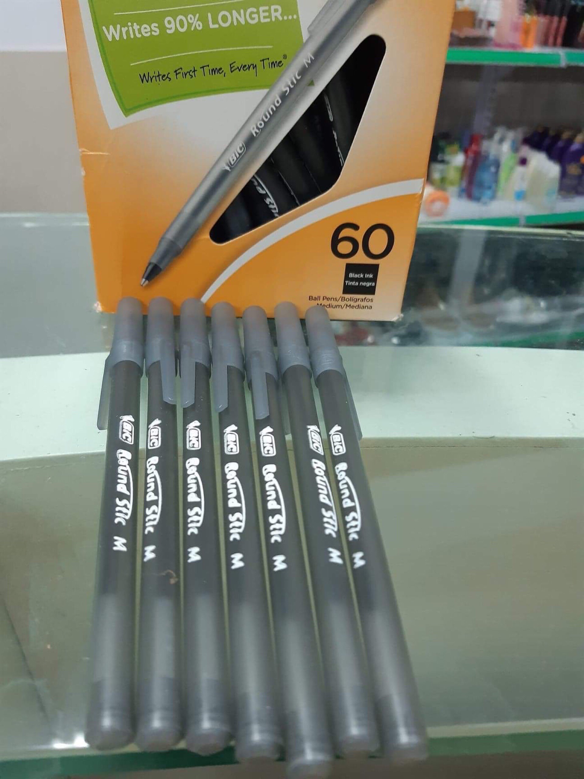 Bút bi BiC Round Stic Xtra-Life Màu đen