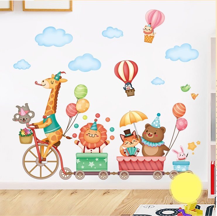 Decal dán tường Thú đi xe đạp