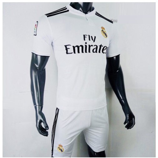 Áo bóng đá real madrid sân nhà