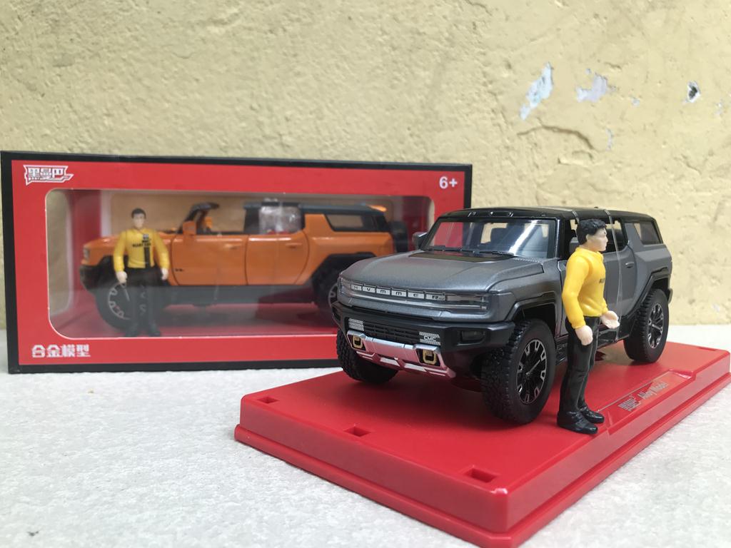 [HCM]Mô hình xe GMC HUMMER EVs - 1:32