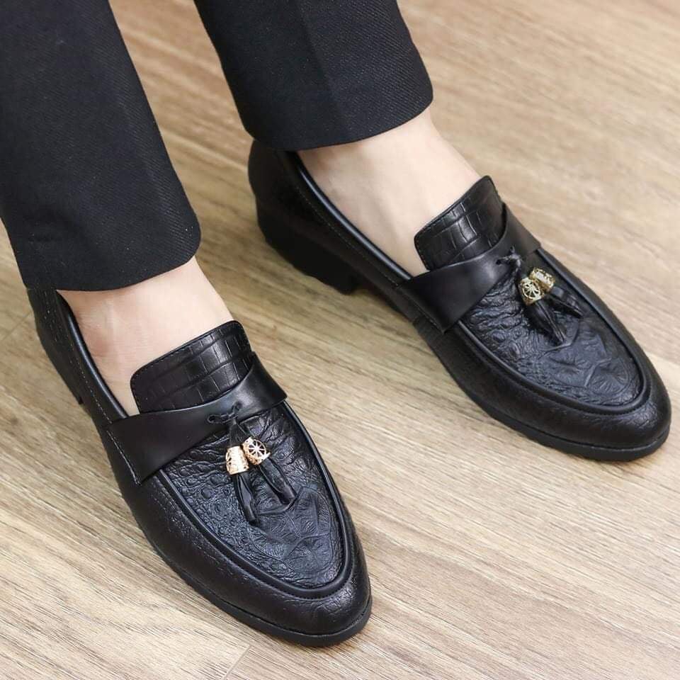 Giày Lười Nam Da Lì Đế Cao Su Đúc Mã L184 Chuông Đế Khâu Màu Đen