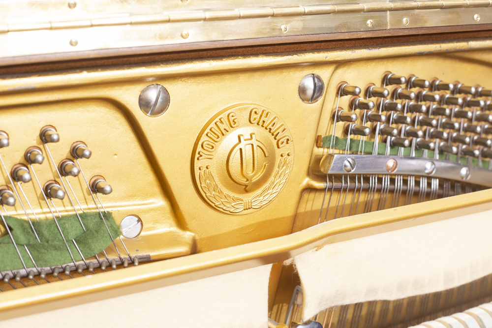 ĐÀN PIANO CƠ CŨ YOUNG CHANG U3F