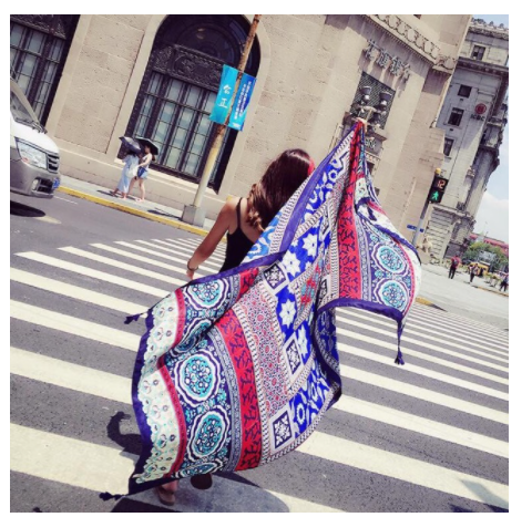 Khăn thổ cẩm phong cách boho ấn tượng