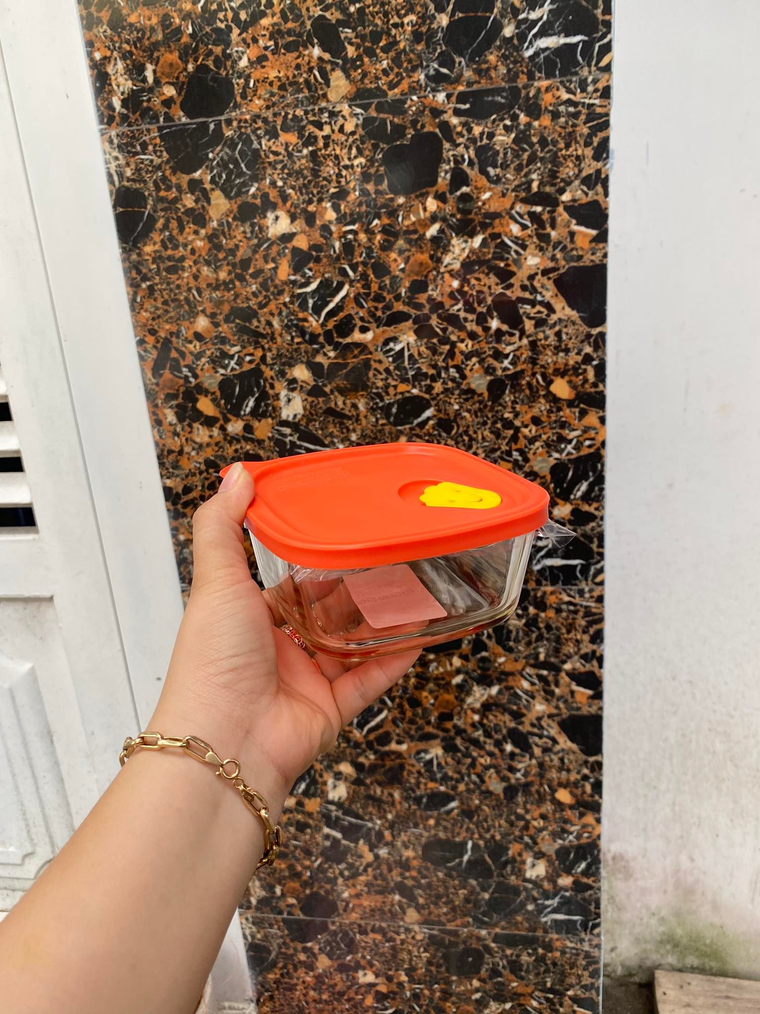 Hộp thủy tinh nắp Silicon Lock&Lock 410ml