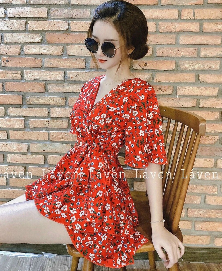 Đầm lụa hoa nhí tay lỡ cổ tim dễ thương