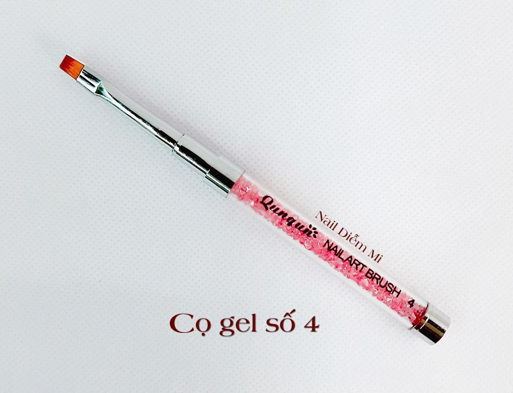 [HCM]Cọ đắp gel cán đá hồng số 4