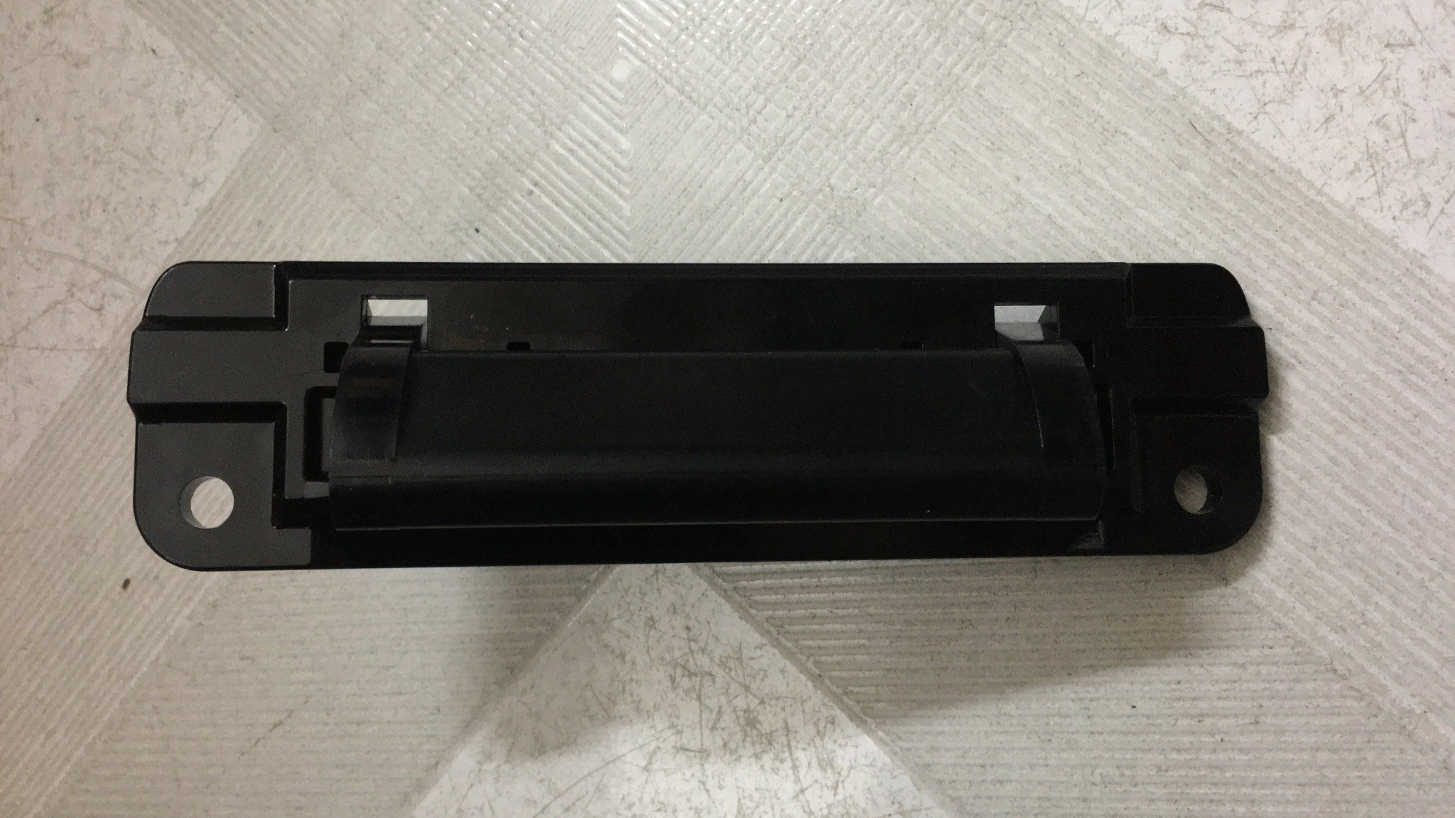Tay mở cốp sau Dongben X30