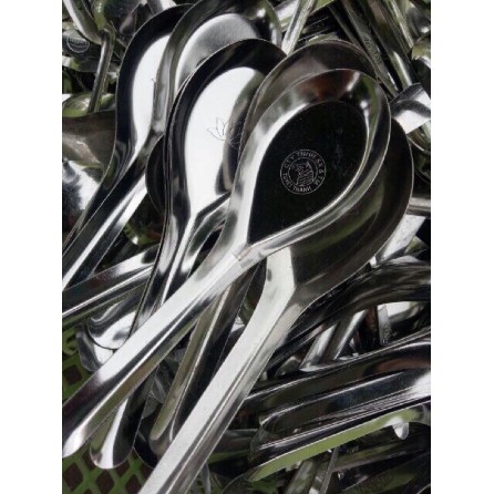 Thìa ăn bằng inox