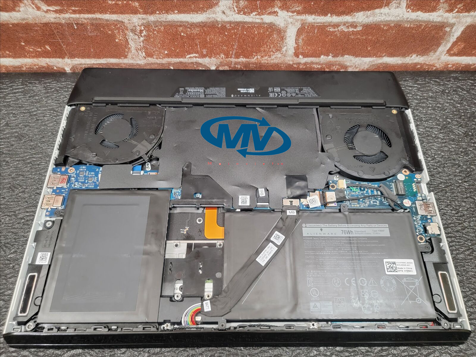 Main dell Alienware M17 M15 R2  LA-H351P