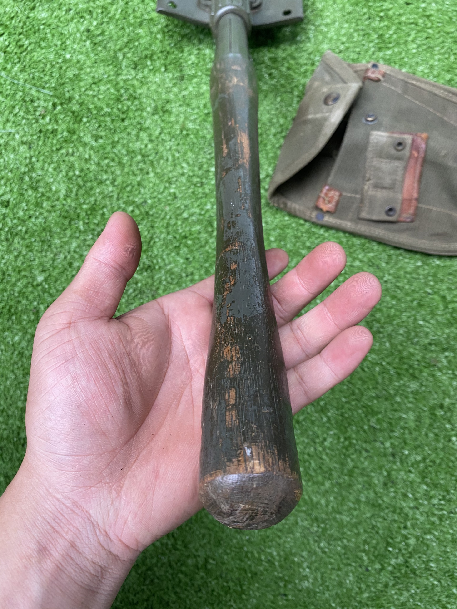Xẻng gấp cáng gỗ US 1969, Cuốc Mỹ