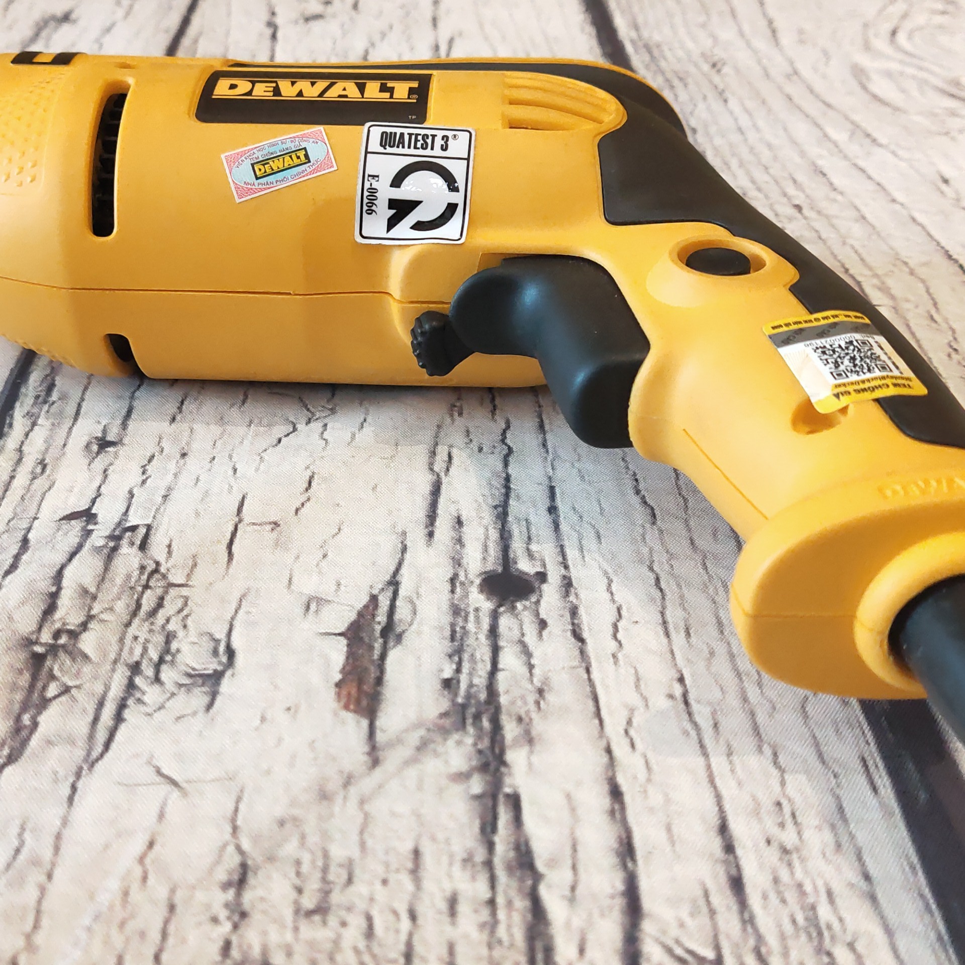 [HCM]Máy Khoan Động Lực DEWALT DWD022K 550W