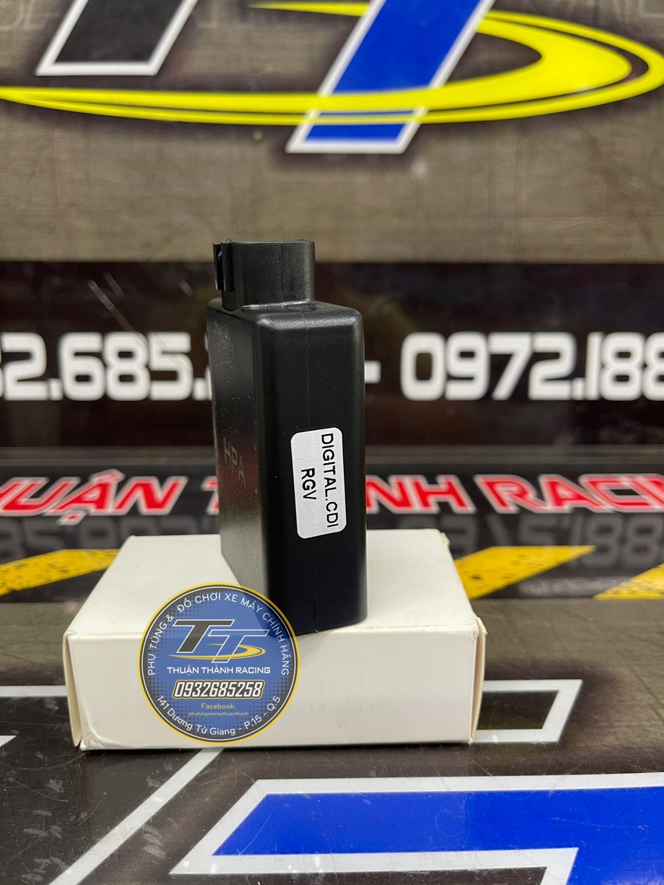 IC SPORT D12 MỚI HỘP TRẮNG