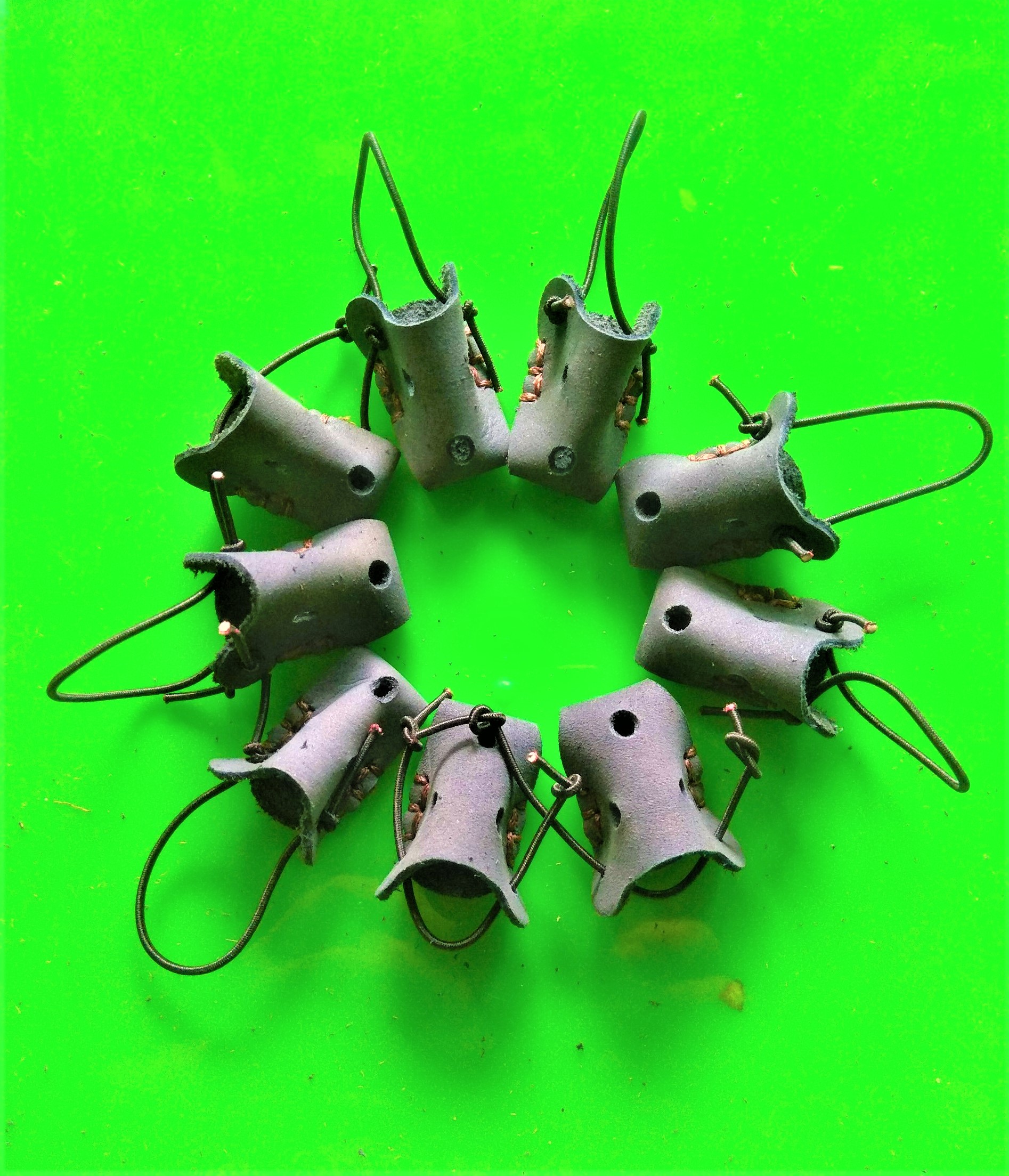 BỊT MỎ GÀ ĐÁ - 1 BỘ 2 CON GÀ