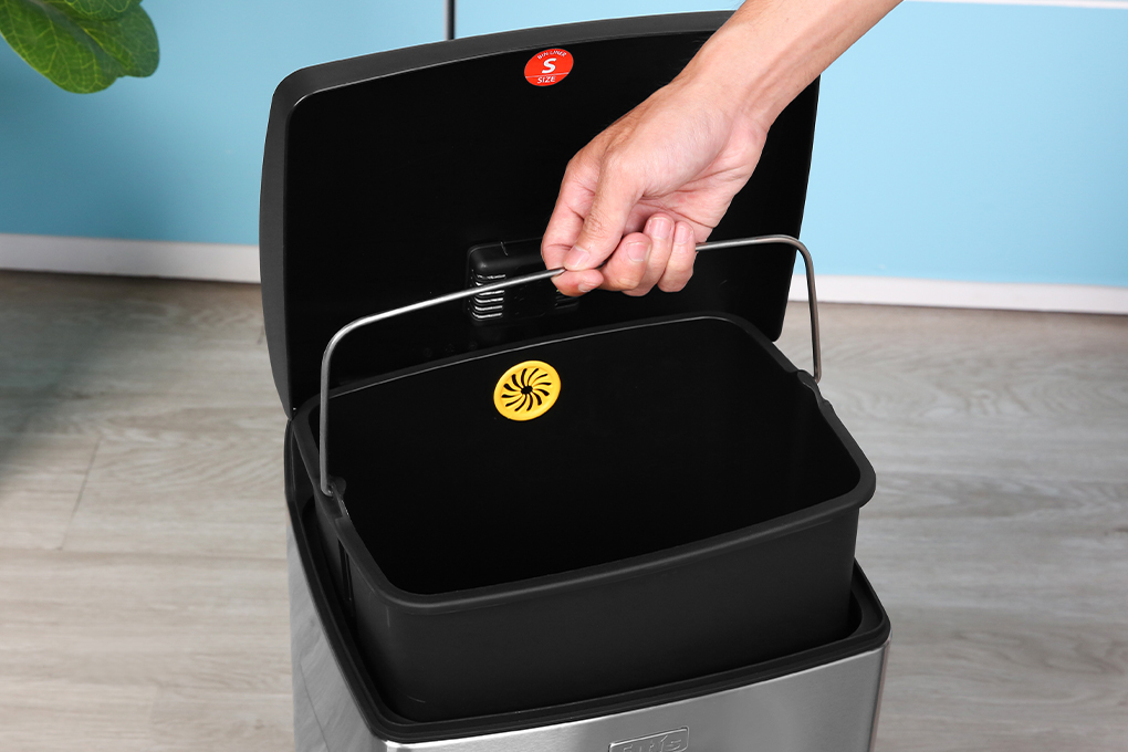 Thùng rác fitis inox chân đạp 15 lít