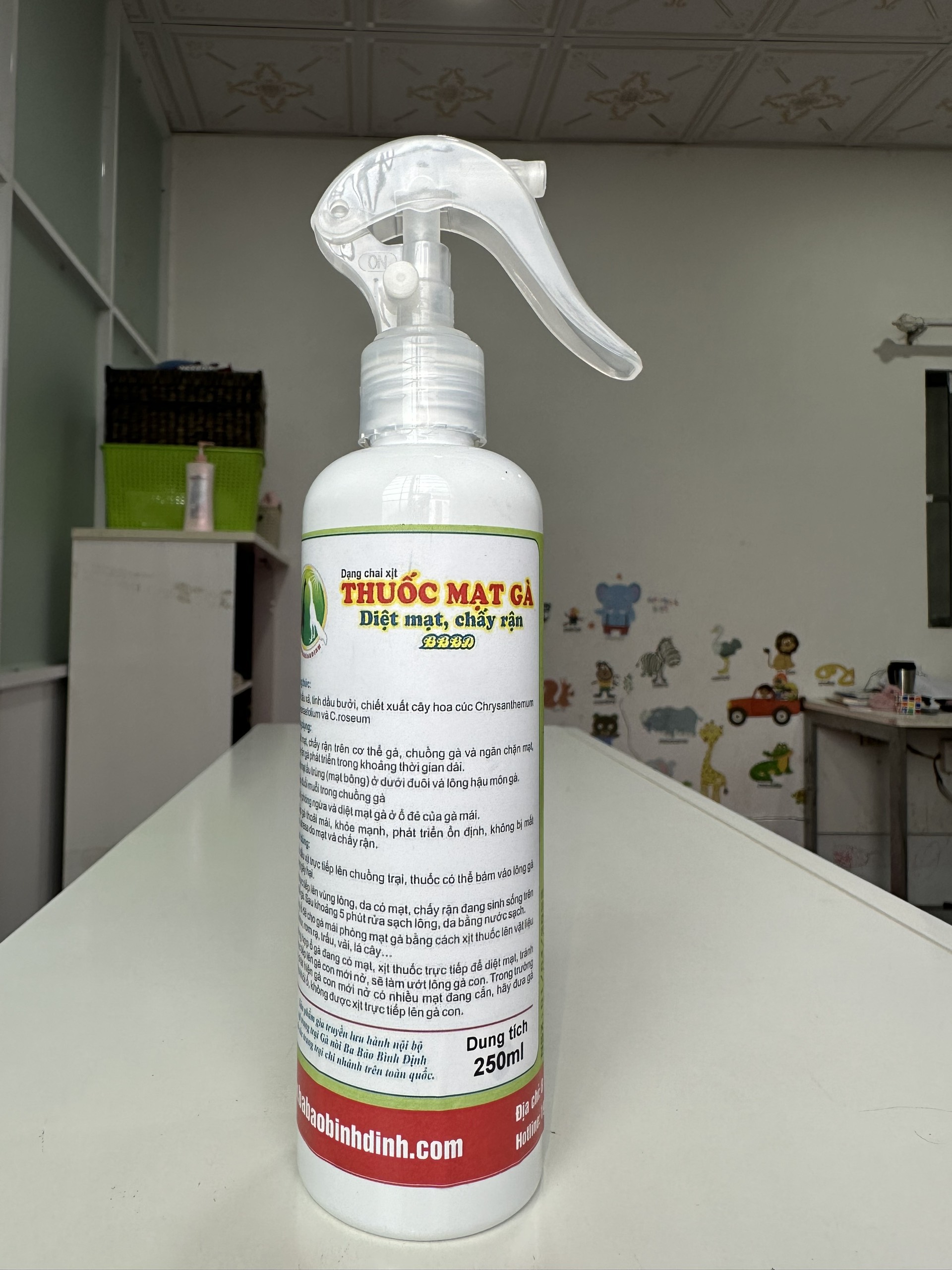 BA BẢO - THUỐC MẠT GÀ CHỌI, GÀ ĐÁ DIỆT MẠT, CHẤY RẬN