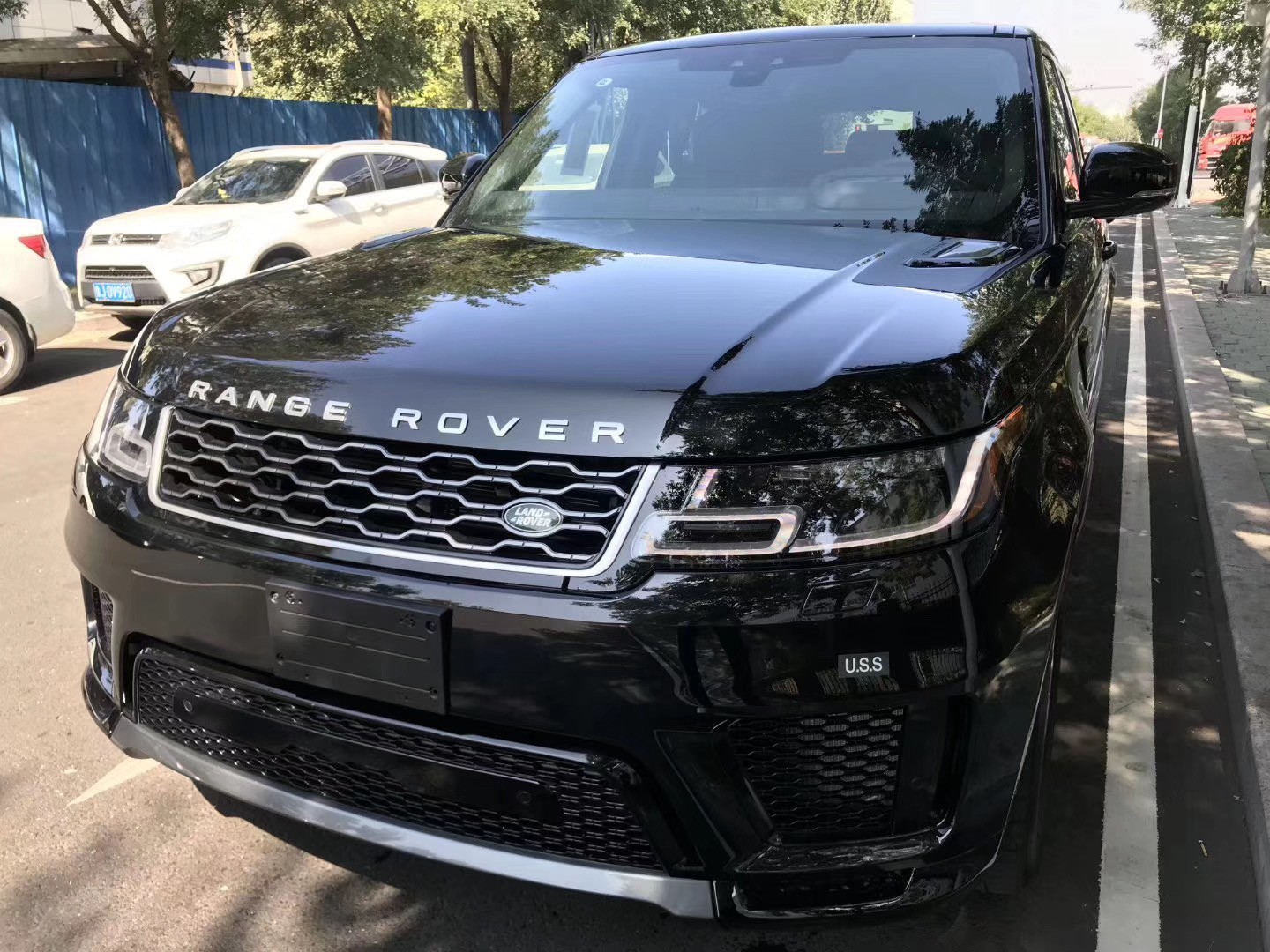Tem Logo Chữ Nổi RANGE ROVER Trang Trí Xe