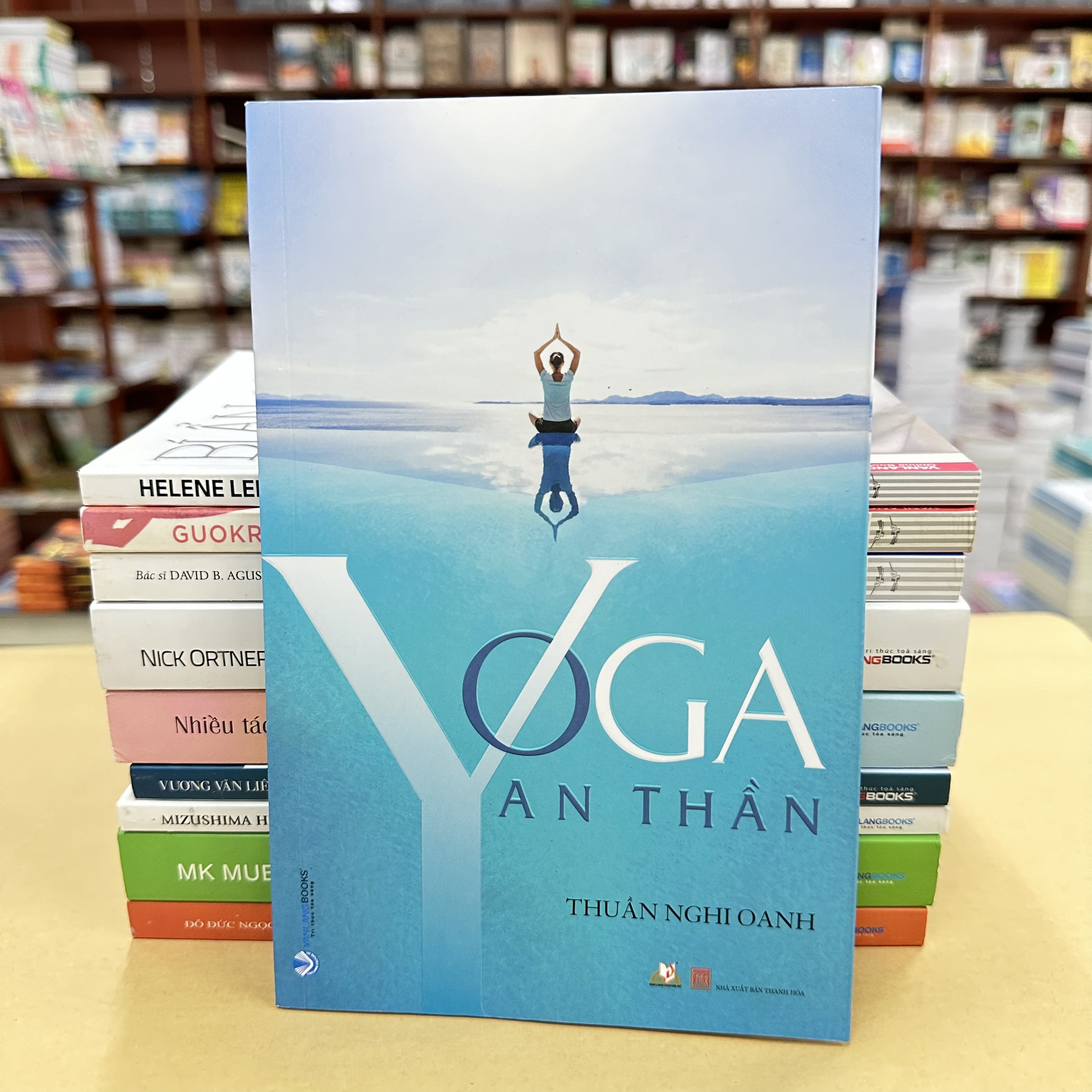 Sách - Yoga An Thần-Vanlangbooks