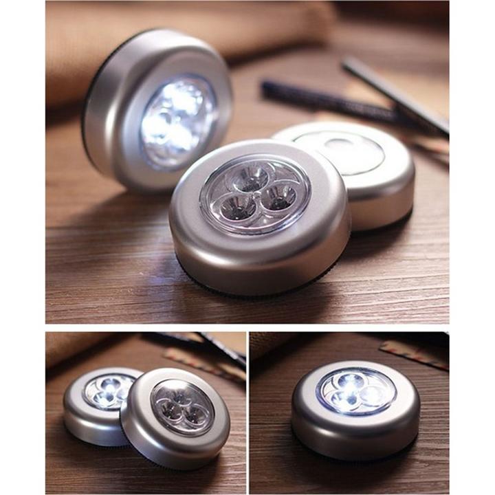 Đèn led dán tường - Ấn là sáng