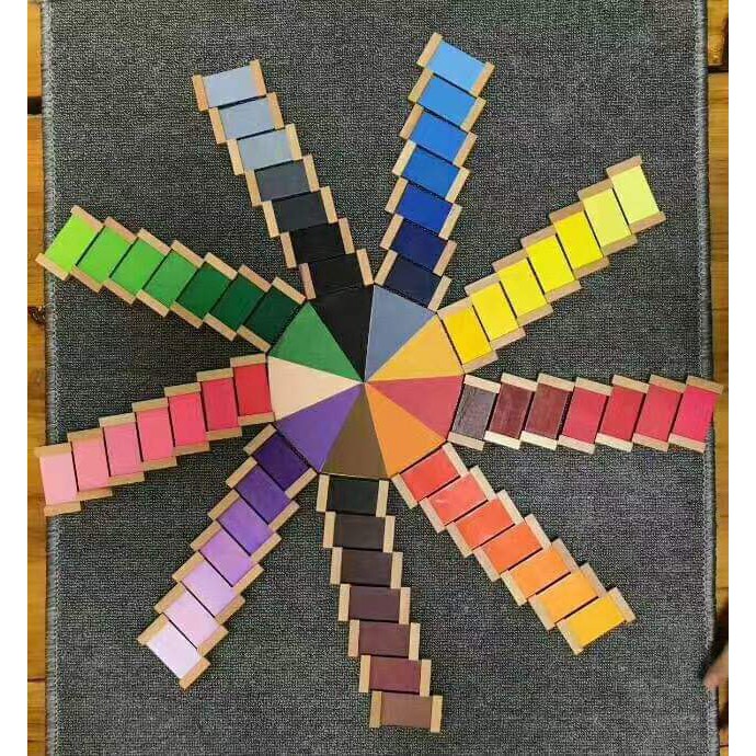 Giáo cụ Montessori - Bảng màu số 3