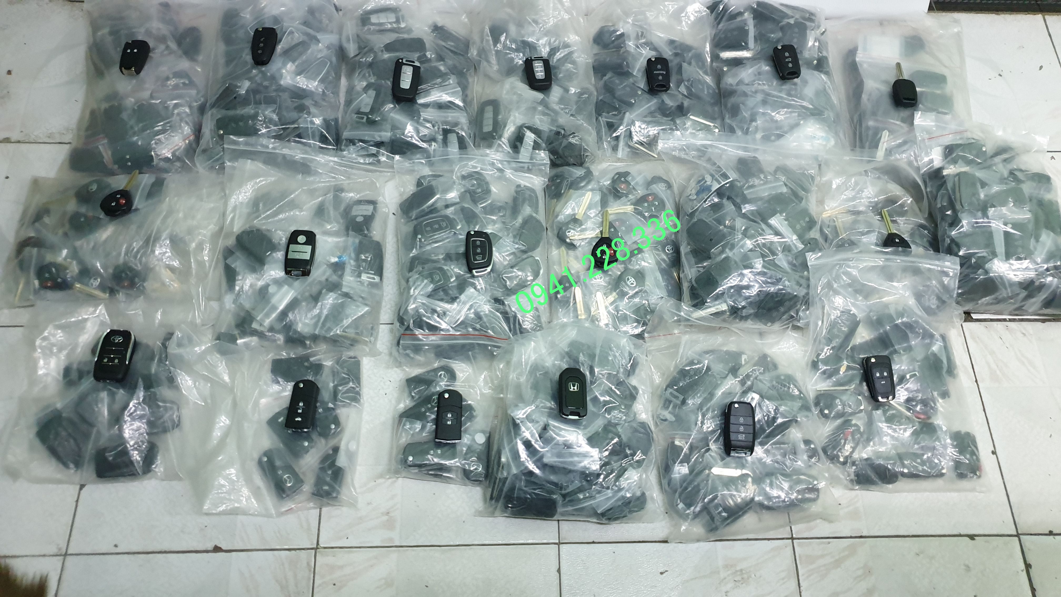 [TUYỆT PHẨM ĐỘ CHÌA] Vỏ gập Toyota (3 nút) Vios, Yaris 2015-2020 (From mới)