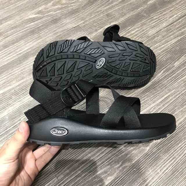 Dép Sandal Nam Chaco Đế Thơm D70