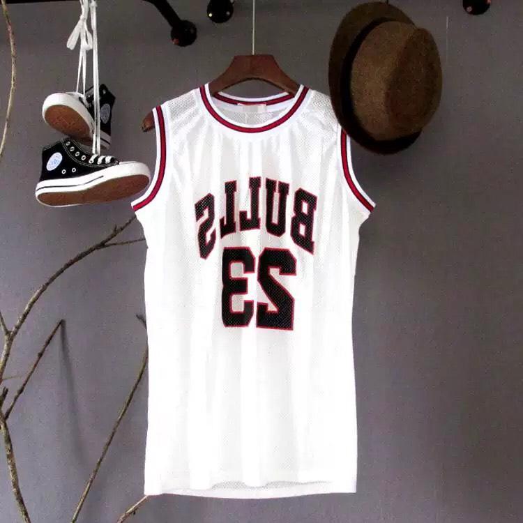 Áo Thun Ba Lỗ Form Dài In Chữ BULLS Cá Tính TTSL0069