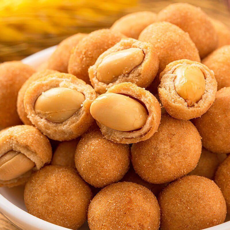Đậu Phộng Da Cá Cốt Dừa Pinattsu Oishi gói 95g