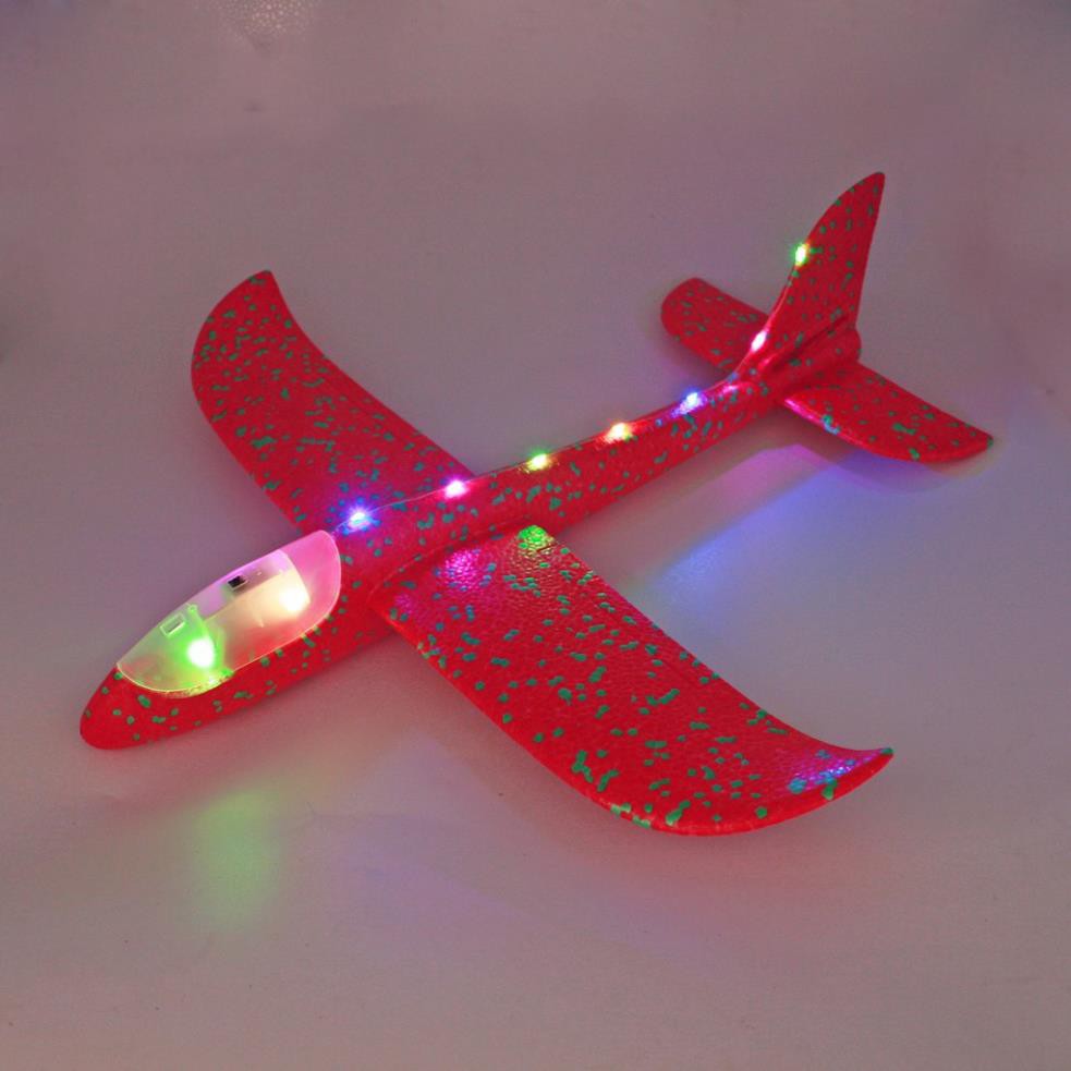 Máy bay xốp có đen led cho bé