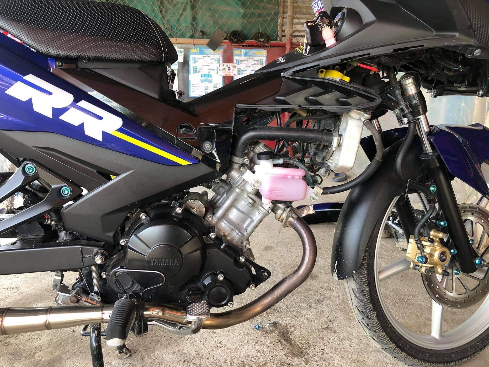 Bình nươc Ab cho Ex150
