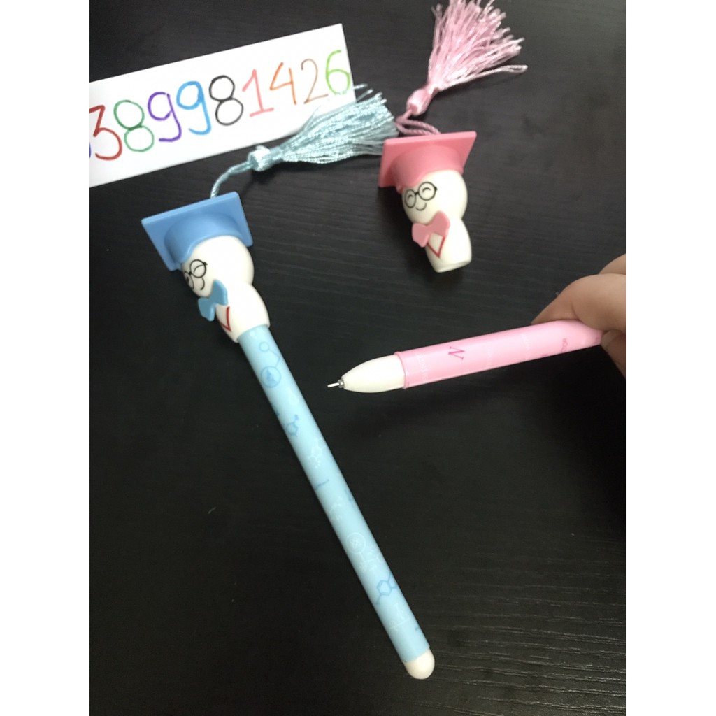 Bút Bi Nước Hình Cử Nhân