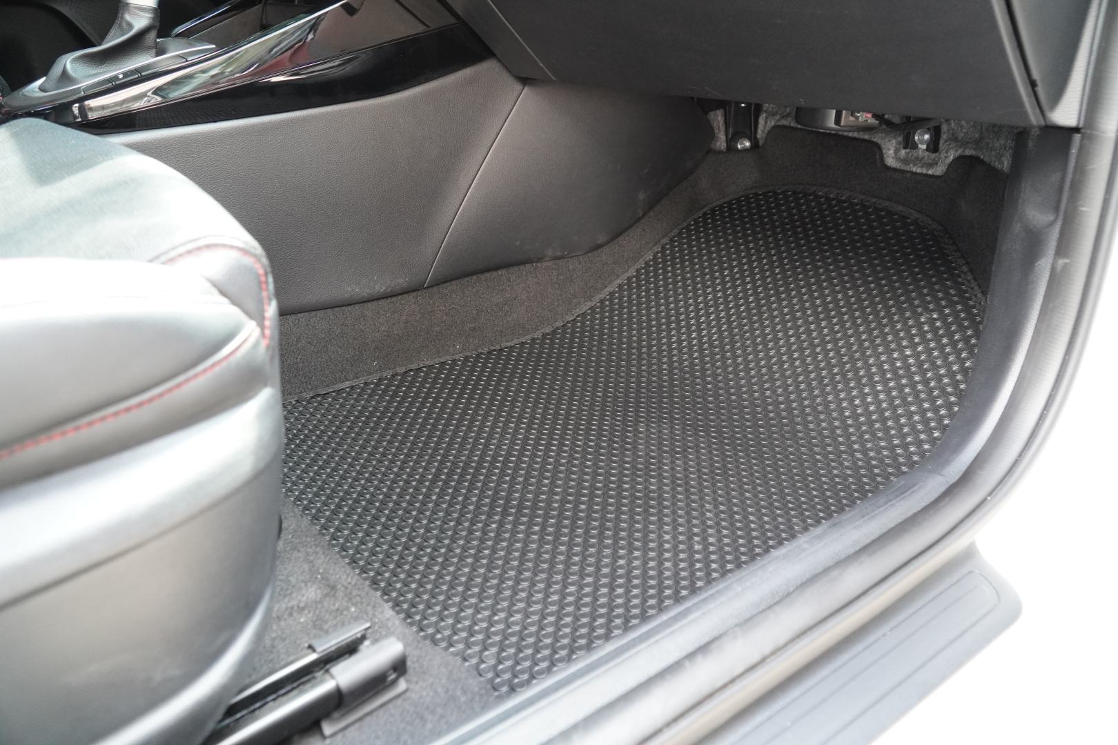 Car Mat for Kia Cerato (Beige)