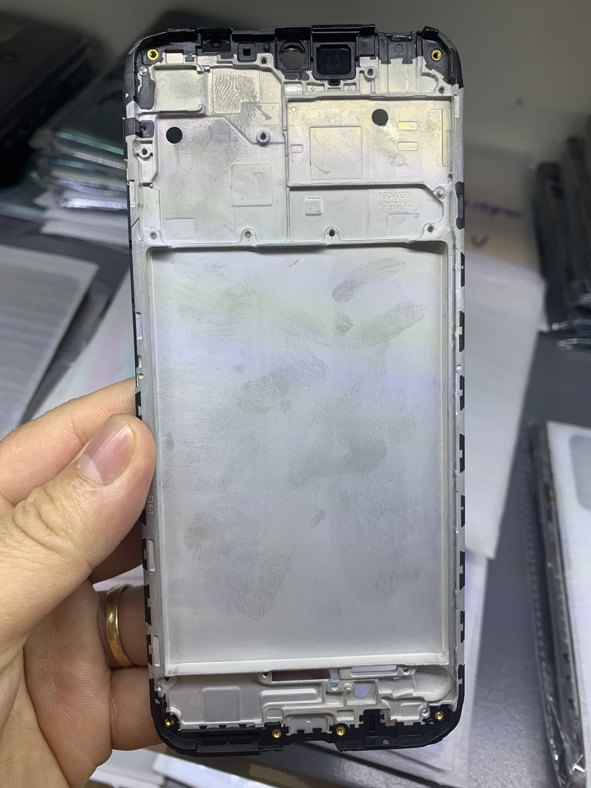 Khung xương, lưng vỏ, kính camera zin redmi 9A