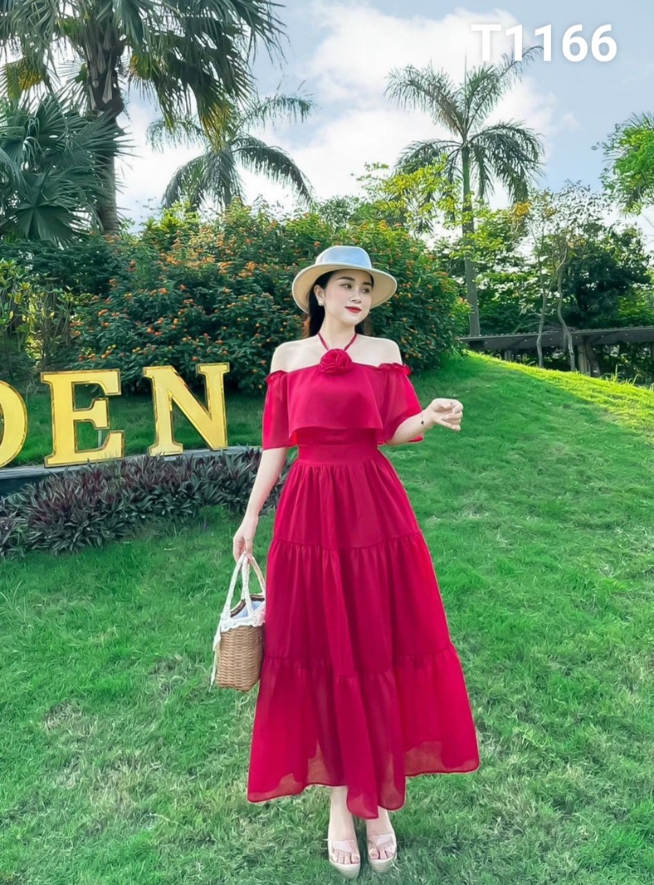 Đầm lụa maxi cao cấp xếp tầng có mút ngực và bông cổ lụa 100d T1166