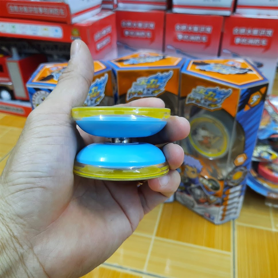 Con quay Yoyo bằng nhựa cao cấp Thần Rồng Đại Dương đồ chơi trẻ em 676201