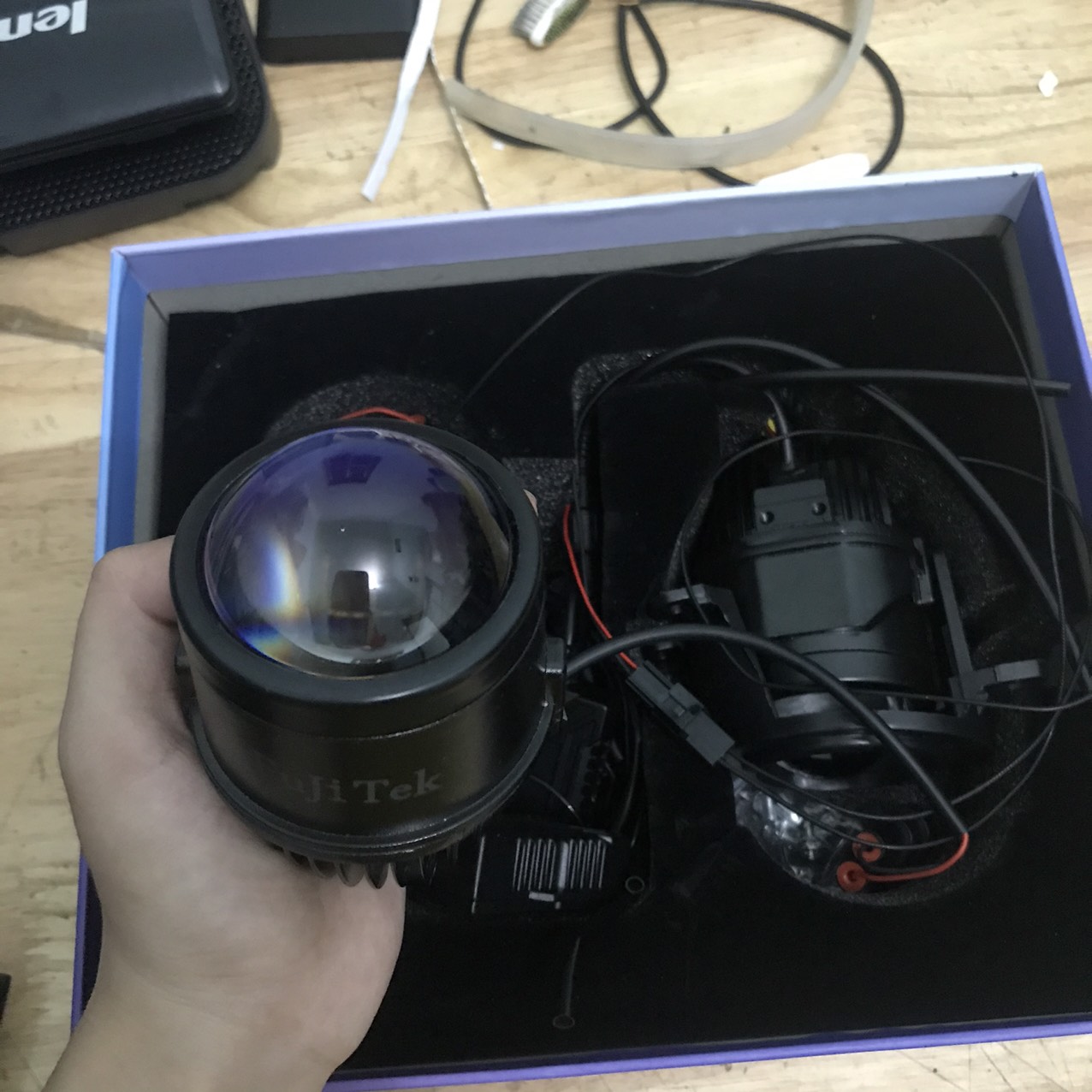 Bi gầm led , đèn gầm nguyên khối fujitek 2inch g2s lúp xanh nhiệt màu 3000k, 4800k, 6000k